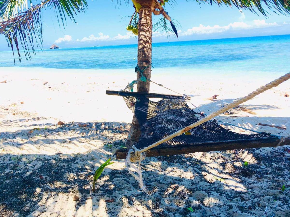 Yasawa Homestays Naisisili Exteriör bild