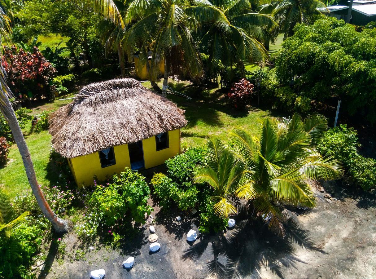Yasawa Homestays Naisisili Exteriör bild