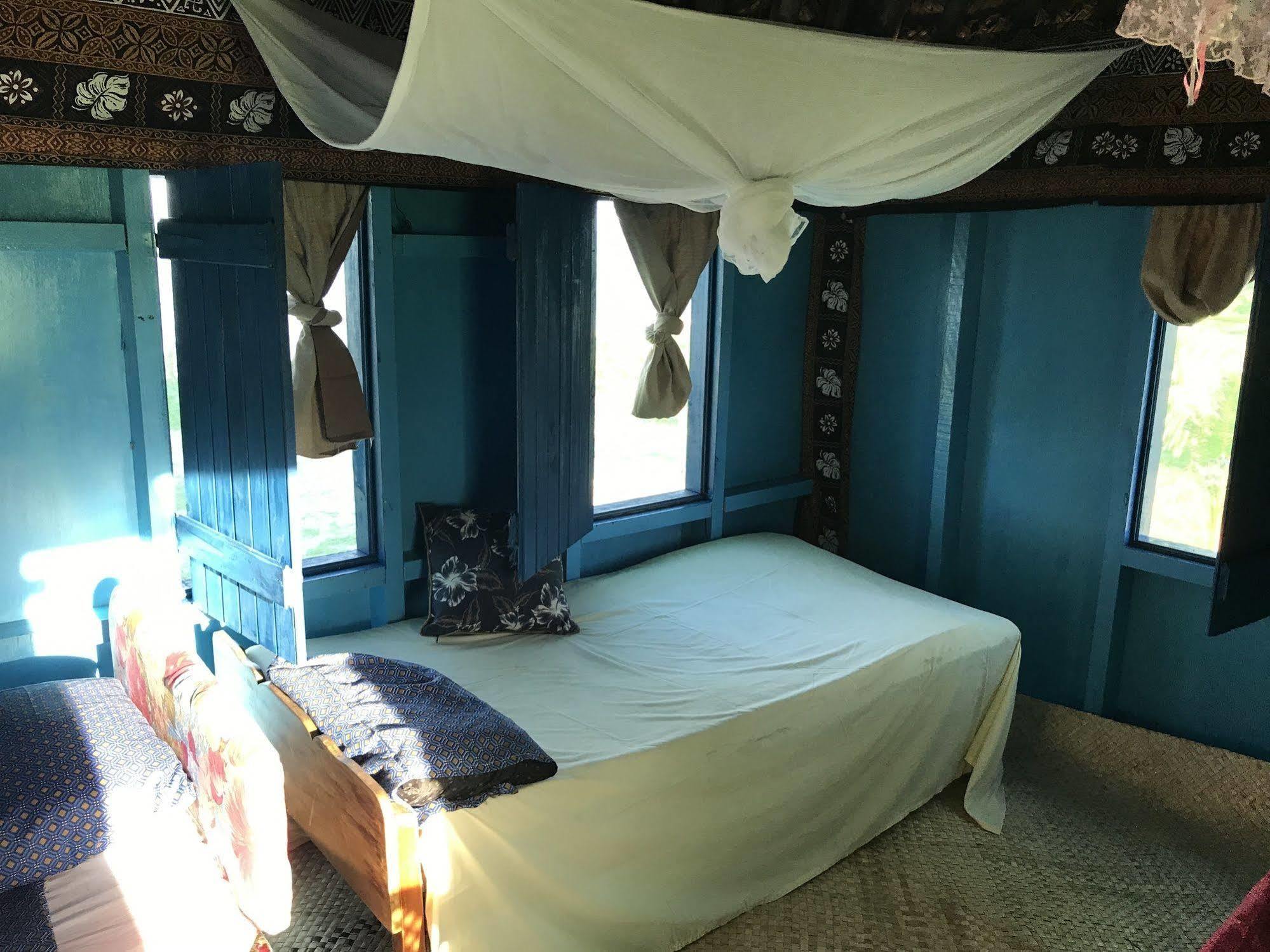 Yasawa Homestays Naisisili Exteriör bild