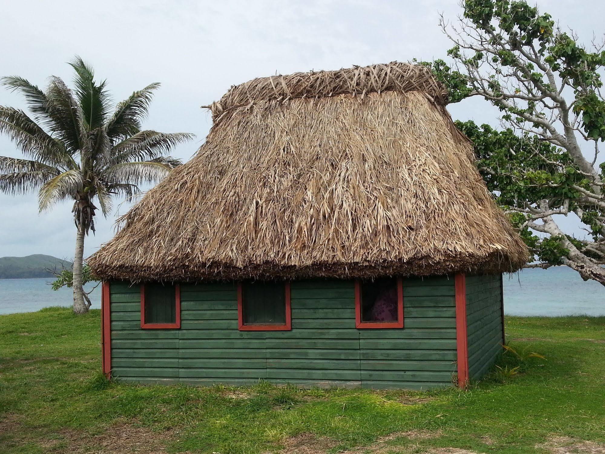 Yasawa Homestays Naisisili Exteriör bild